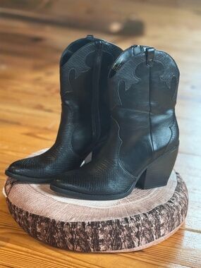 Mix No. 6 Black Western Block Heel Boots